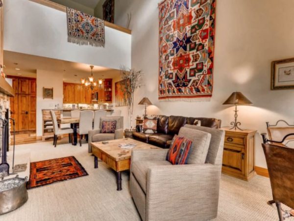 2 plus loft ski in Ski out